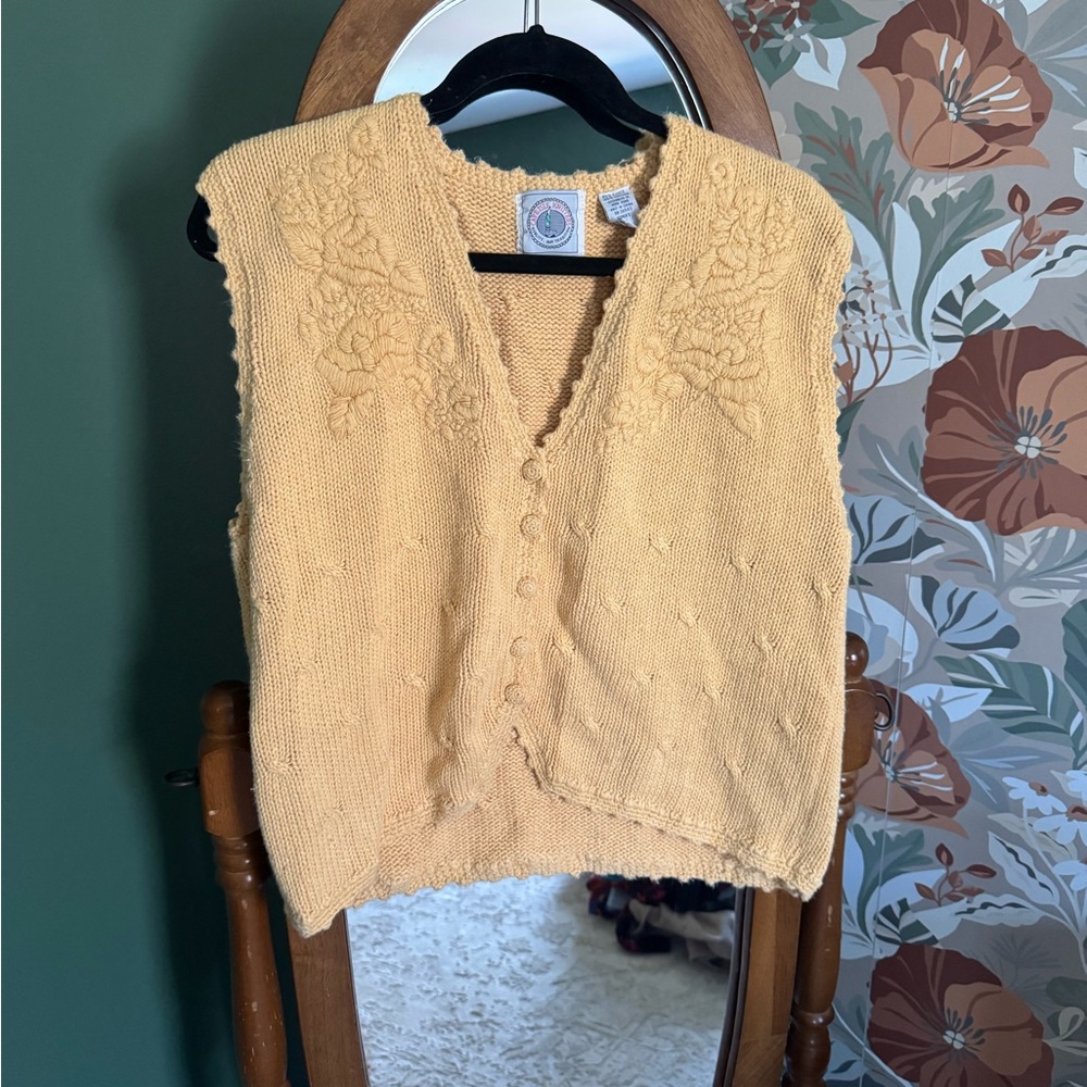 Vintage Cape Isle Knitters Embroidered Sweater Vest Cottagecore Coastal Grandma
